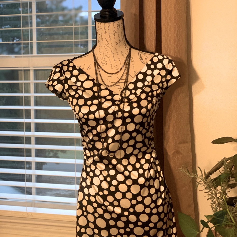 Maggy London polka dot sheath dress
